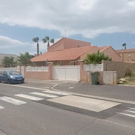 게스트하우스 Simple & & Piscine & *